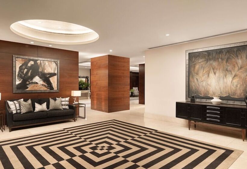 هتل Conrad London St. James