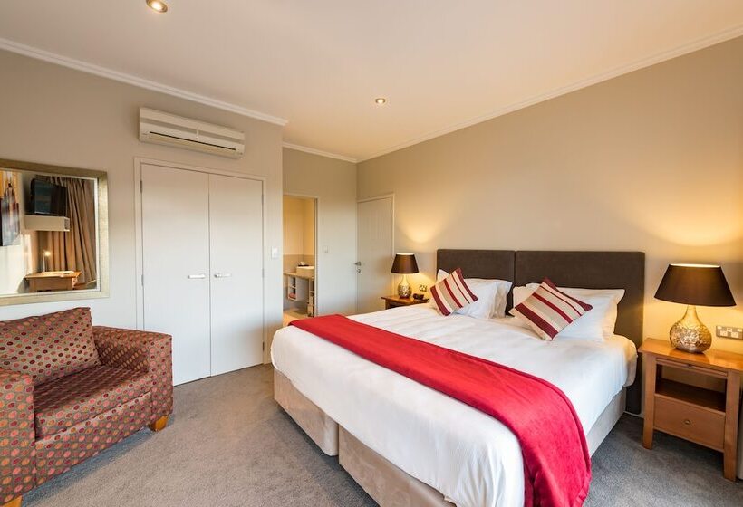 هتل Decks Of Paihia