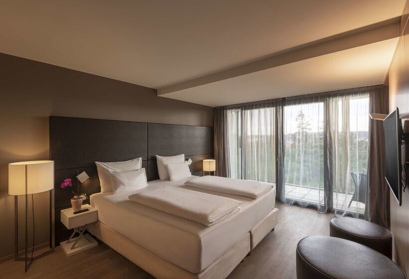 هتل Doubletree By Hilton Vienna Schonbrunn