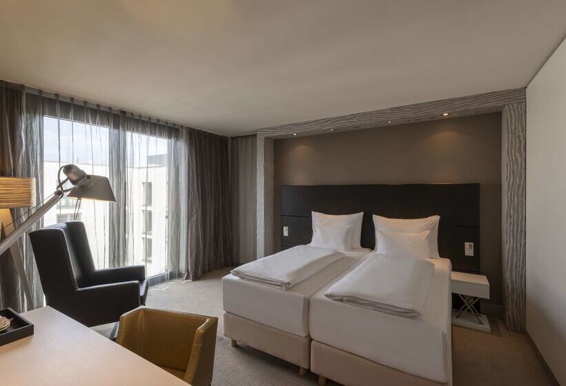 هتل Doubletree By Hilton Vienna Schonbrunn