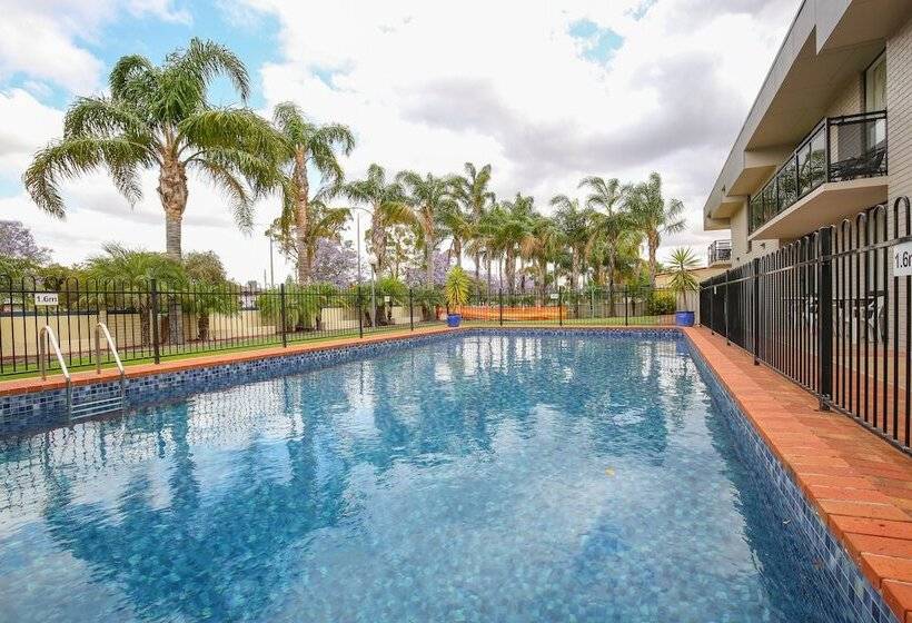 هتل Econo Lodge Mildura