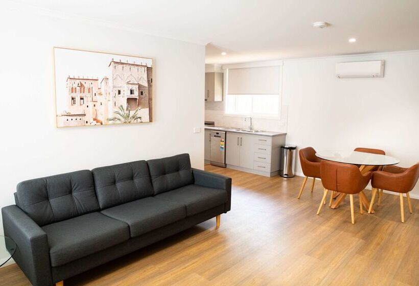 هتل Econo Lodge Mildura