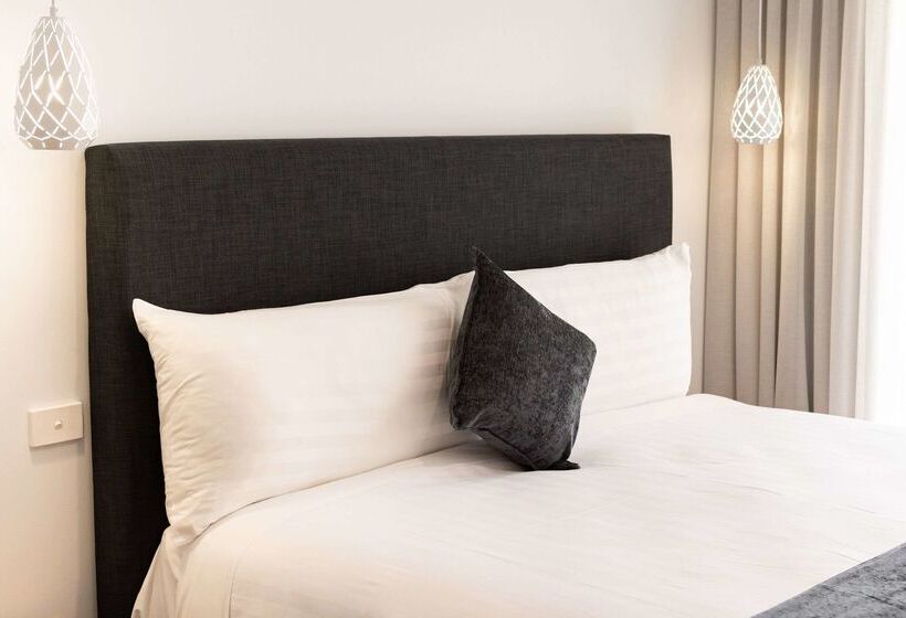 هتل Econo Lodge Mildura