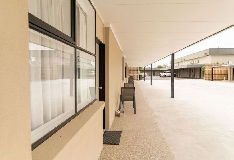 هتل Econo Lodge Mildura