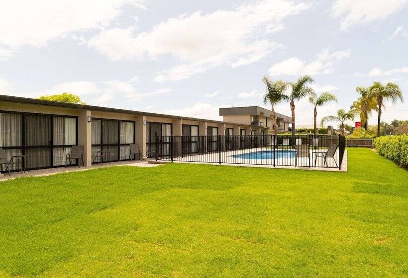 هتل Econo Lodge Mildura