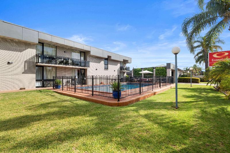 هتل Econo Lodge Mildura