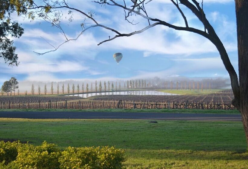 Отель Estate Tuscany