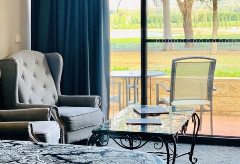 Отель Estate Tuscany