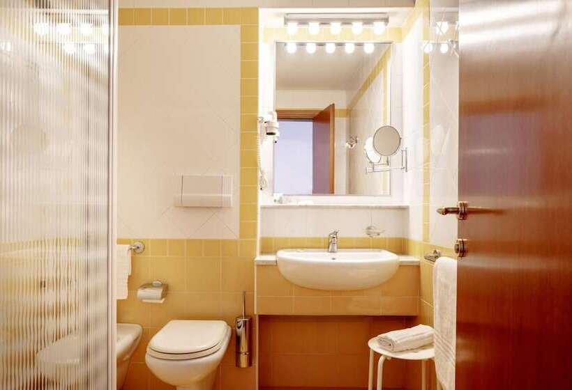 בית מלון כפרי Euro