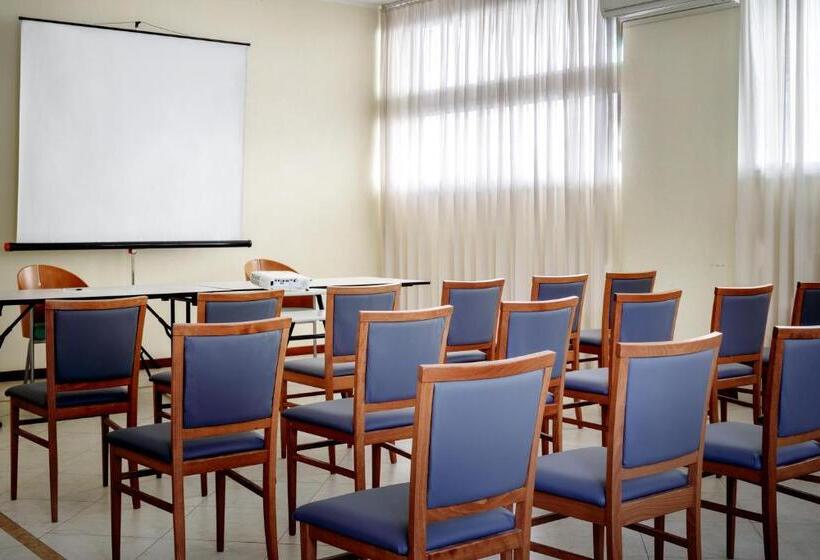 בית מלון כפרי Euro