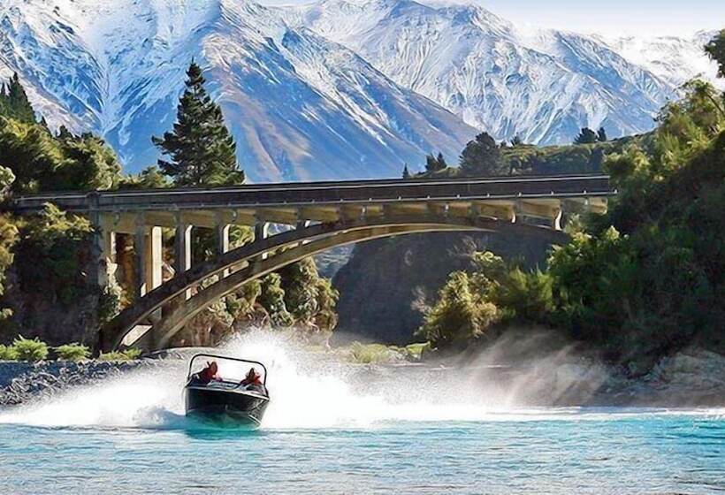 בית מלון כפרי Fable Terrace Downs Resort By Mgallery