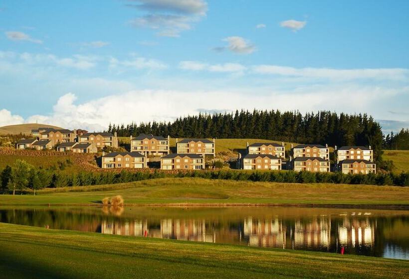 בית מלון כפרי Fable Terrace Downs Resort By Mgallery