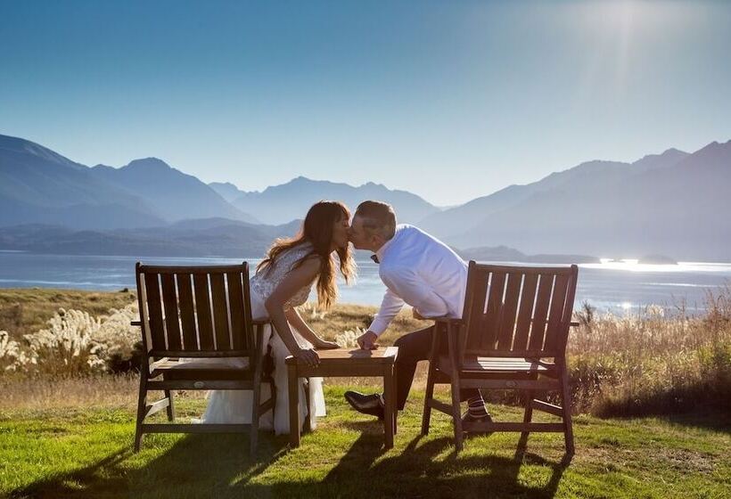 هتل Fiordland Lodge