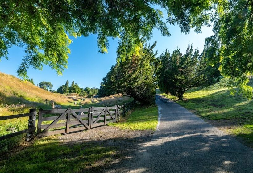 בית מלון כפרי Hana Lodge