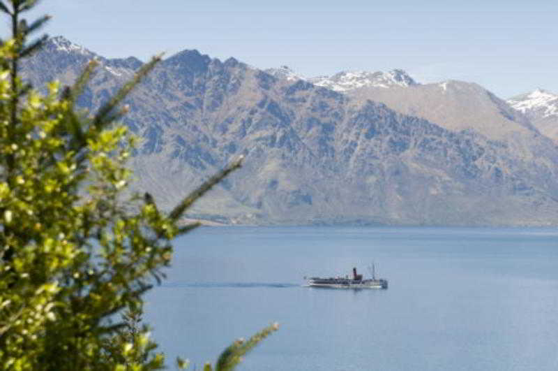 هتل Hidden Lodge Queenstown