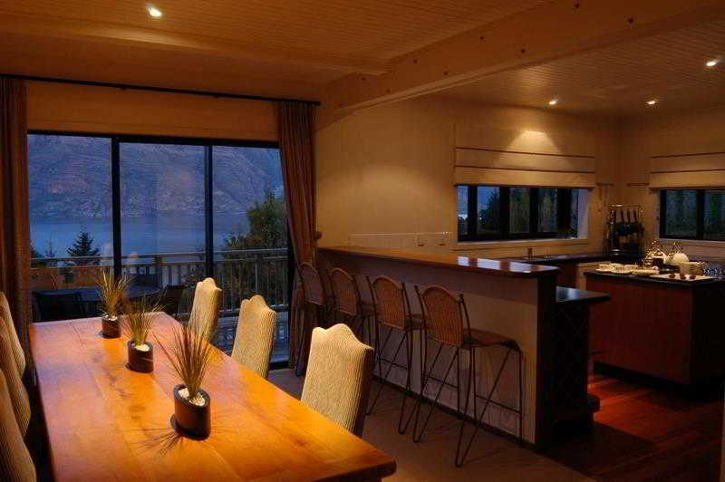 هتل Hidden Lodge Queenstown