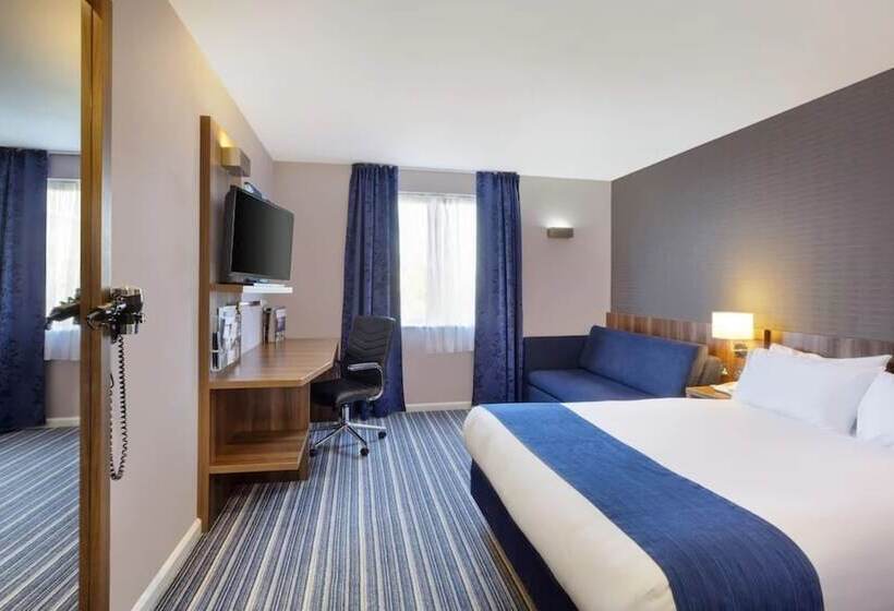 호텔 Holiday Inn Express Poole, An Ihg