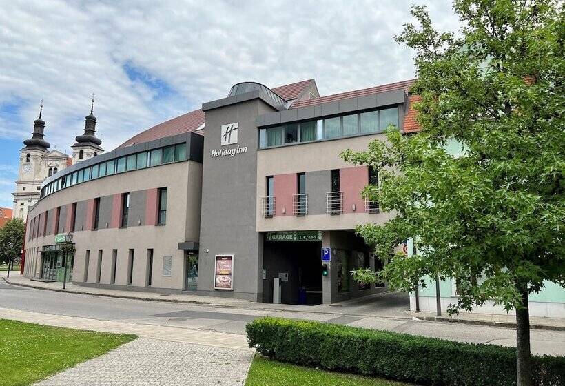 هتل Holiday Inn Trnava, An Ihg