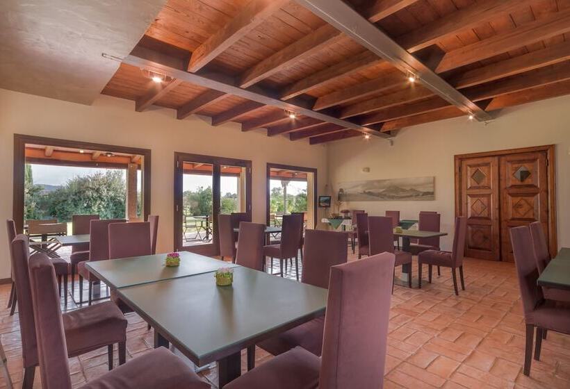 בית מלון כפרי Janas Country Resort