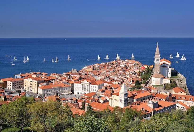 هتل Kempinski Palace Portorož