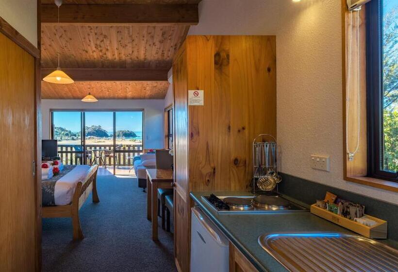 בית מלון כפרי Kimi Ora Eco Resort