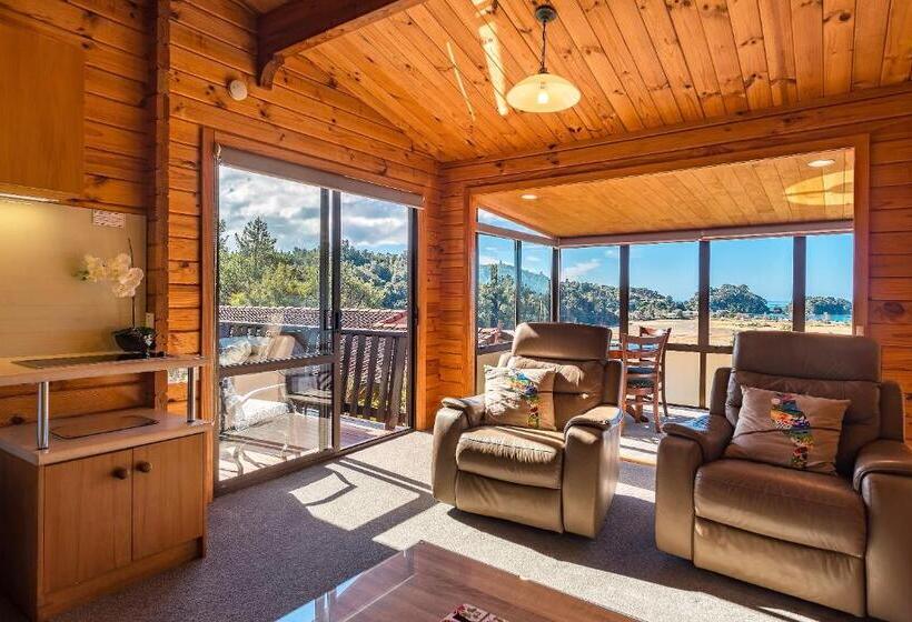 בית מלון כפרי Kimi Ora Eco Resort