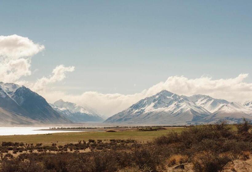 호텔 Lake Tekapo Lodge