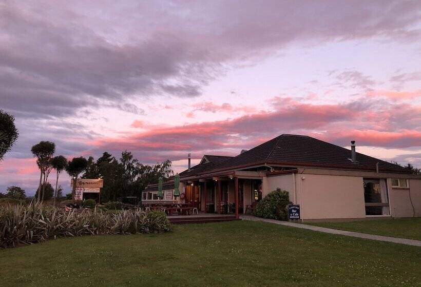 هتل Manapouri Lakeview Motor Inn