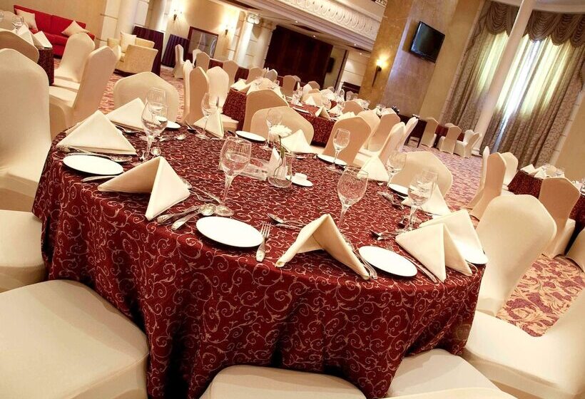 هتل Mercure Corniche Al Khobar