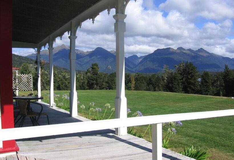 هتل Murrells Grand View House