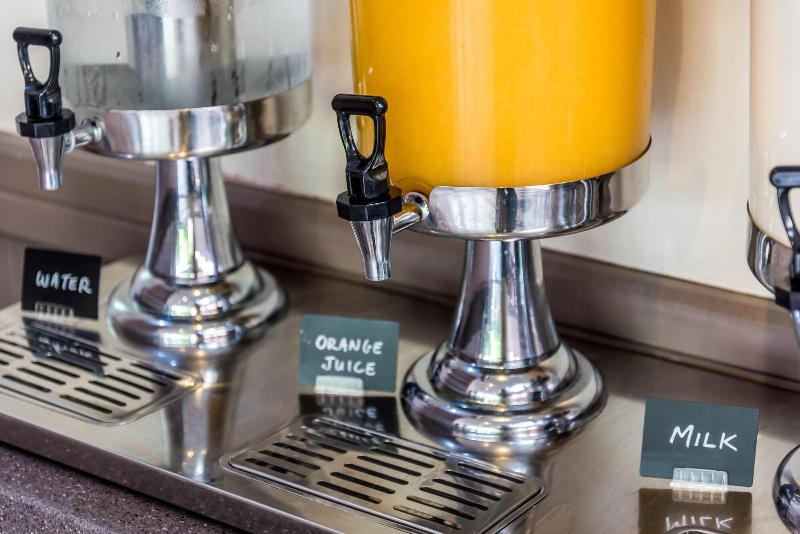 בית מלון כפרי Number 10