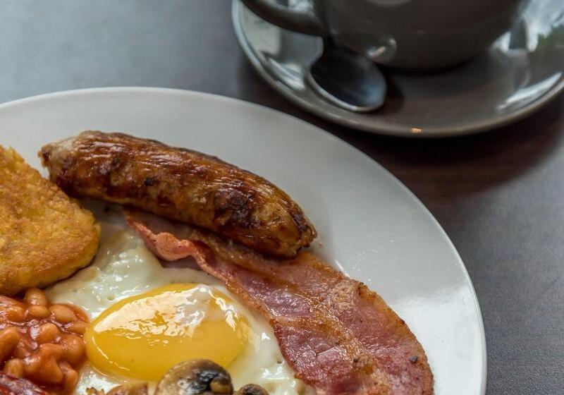 בית מלון כפרי Number 10