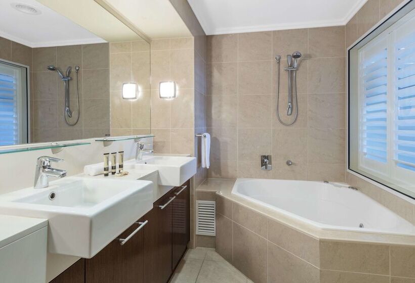 هتل Oaks Resort & Spa Hervey Bay