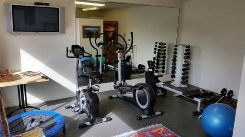 فندق On The Point  Lake Rotorua