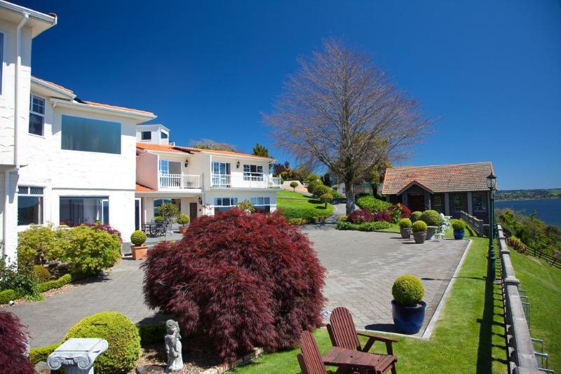 فندق On The Point  Lake Rotorua