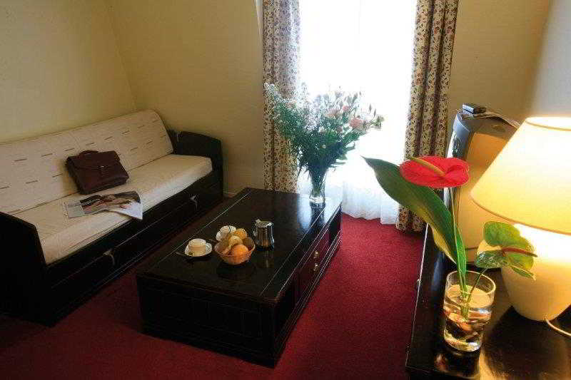 酒店 Hôtel Valdys Thalasso & Spa L Escale Marine