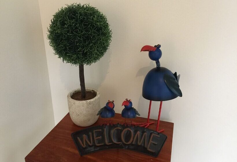 Отель Pukaki Holiday Apartments