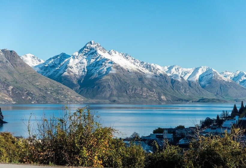 호텔 Queenstown House Bed & Breakfast And Apartments