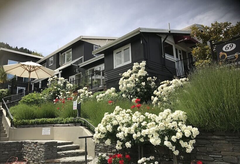 호텔 Queenstown House Bed & Breakfast And Apartments