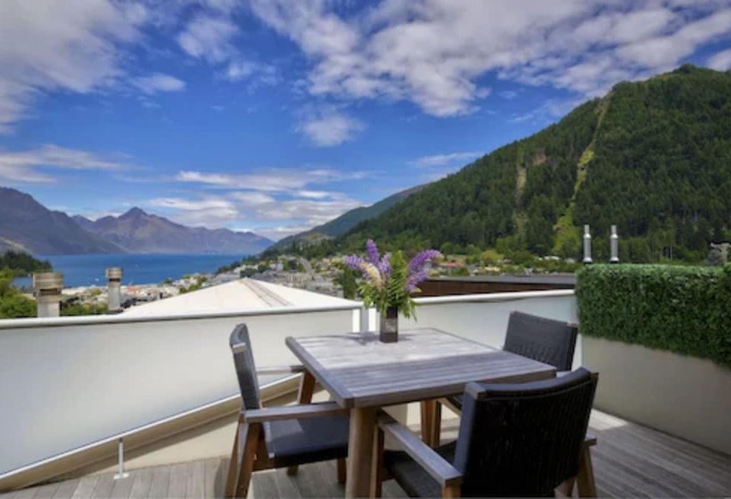 호텔 Queenstown House Bed & Breakfast And Apartments
