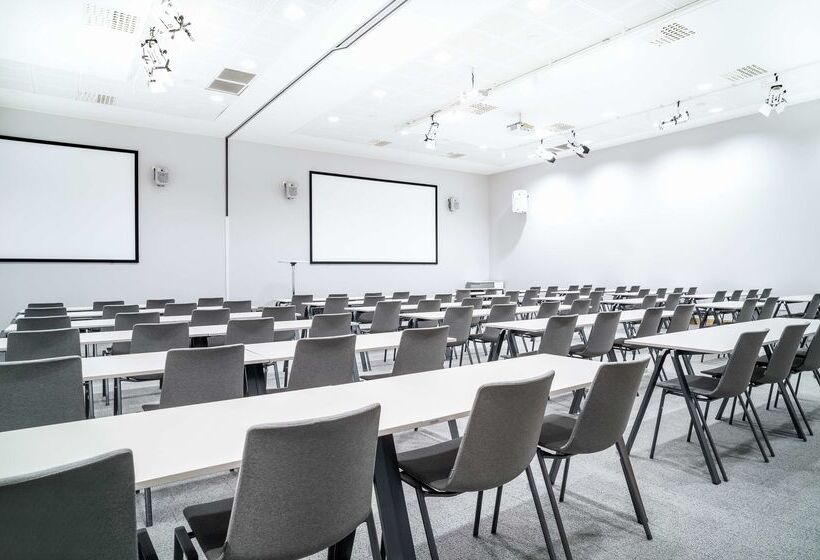 Radisson Hotel & Conference Centre Oslo Airport