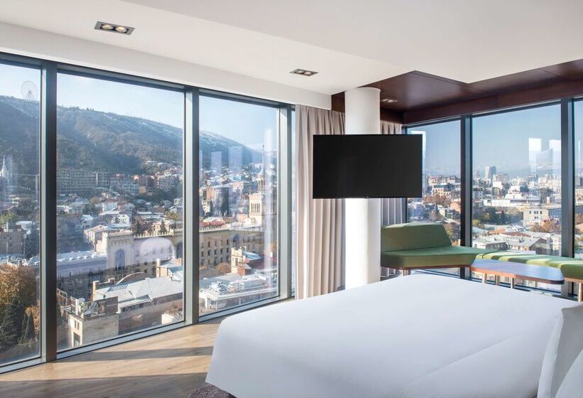 هتل Radisson Blu Iveria