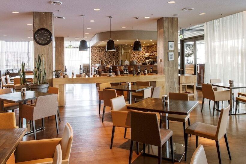 هتل Radisson Blu Iveria