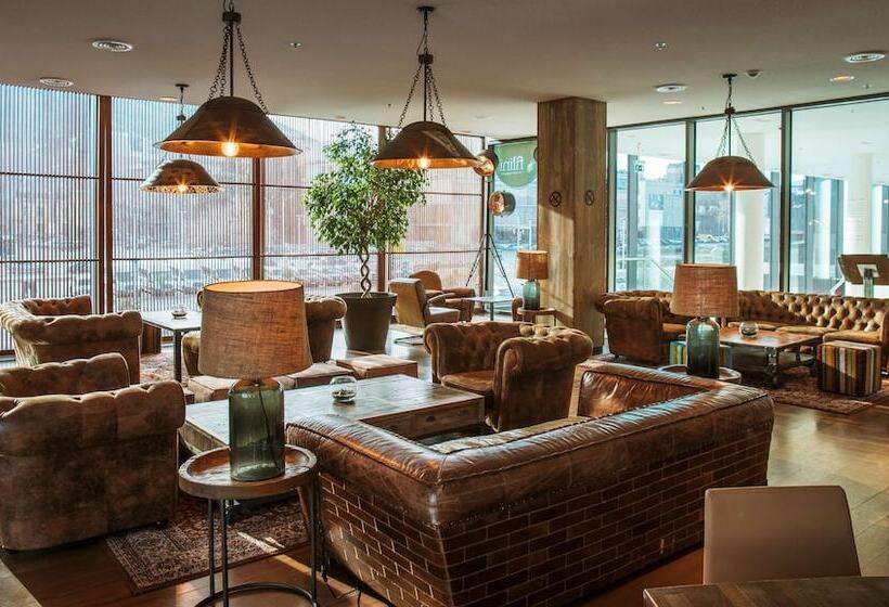 هتل Radisson Blu Iveria