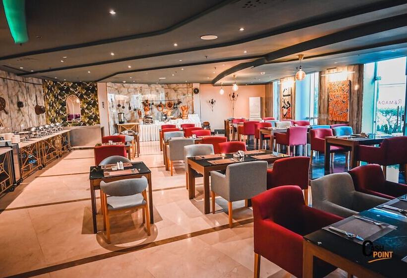 هتل Ramada By Wyndham Al Khobar