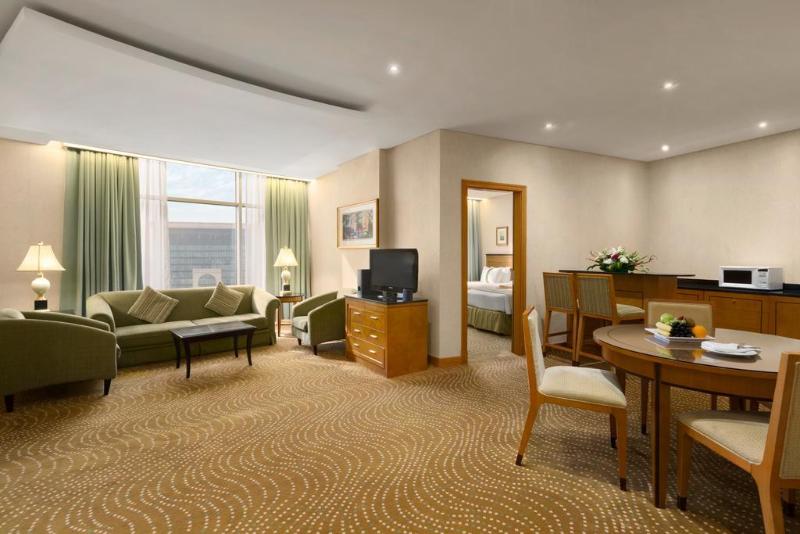 هتل Ramada By Wyndham Al Khobar