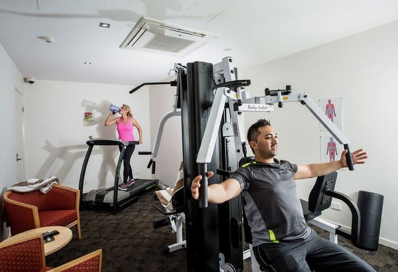 هتل Ramada By Wyndham Hervey Bay