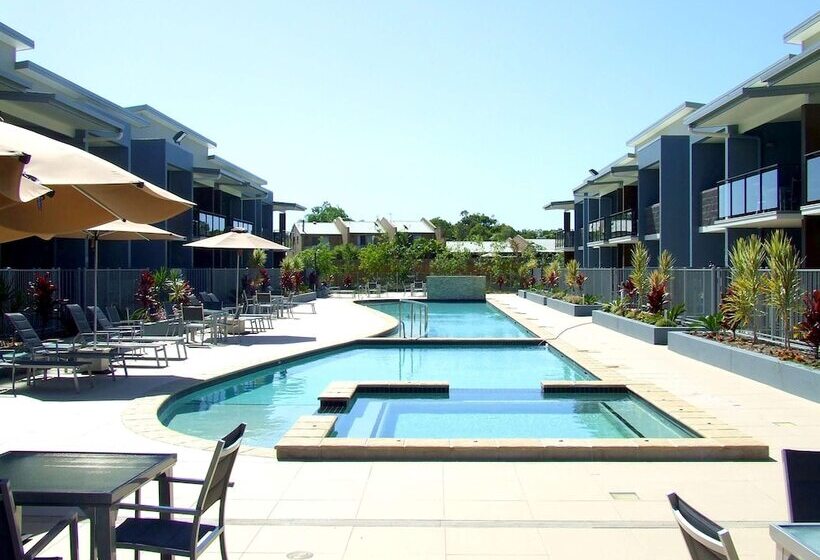 هتل Ramada By Wyndham Hervey Bay