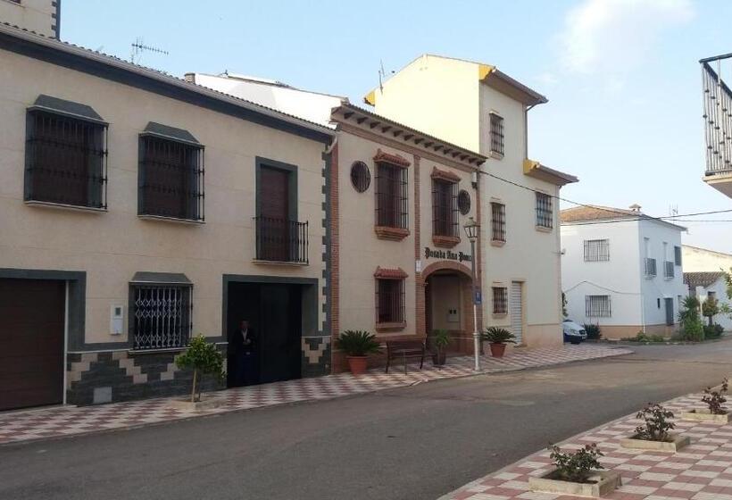 בית מלון כפרי Posada Ana Ponce