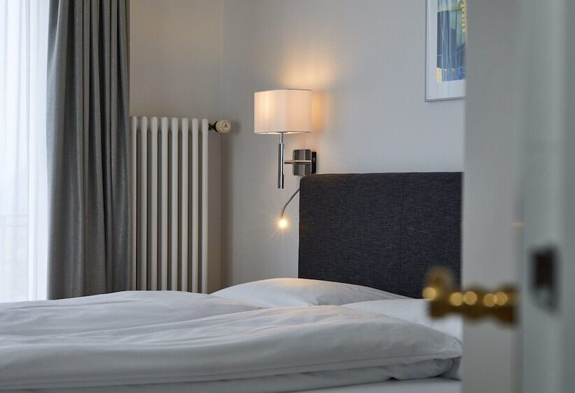 בית מלון כפרי Schmid & Alfa